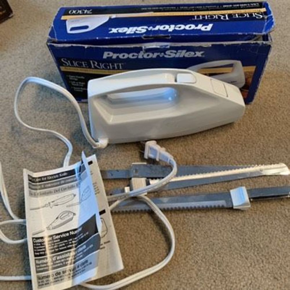 Proctor Silex Slice Right 74300 Electric Knife**WORKS**